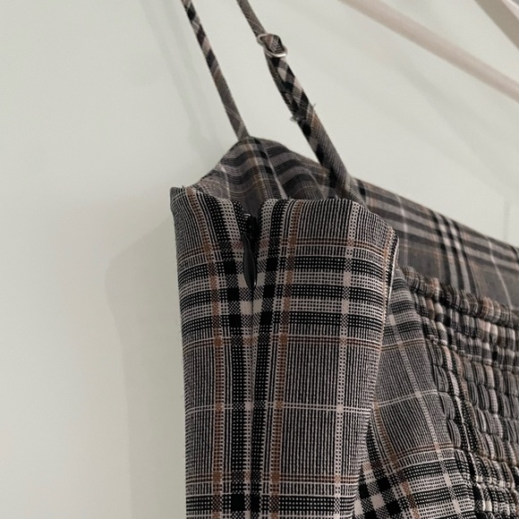 Like New, Wilfred Aritzia Women’s Plaid Spaghetti Strap Mini Dress Size 2 - Picture 6 of 12
